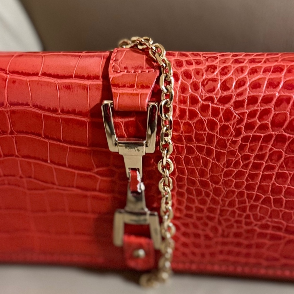 Sam Edelman Red Croc-Embossed Crossbody Clutch Wallet